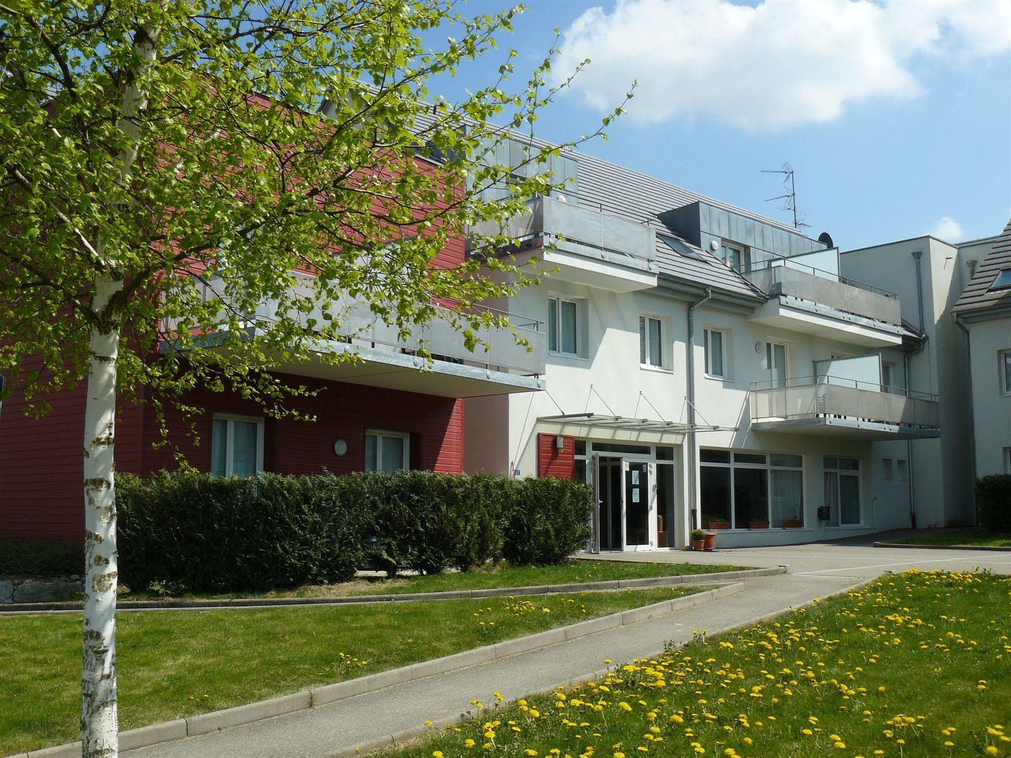 Residence Le Royal Golf & Horse Mooslargue Esterno foto
